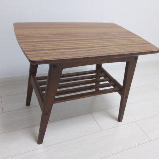 karimoku-table.jpg